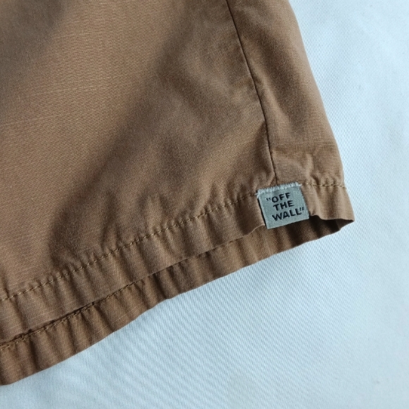 Vans Men's Shorts. - Picture 4 of 13